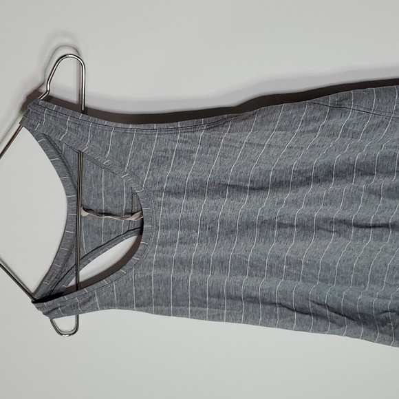LULULEMON size 4 striped gray athletic tank top - Picture 2 of 6